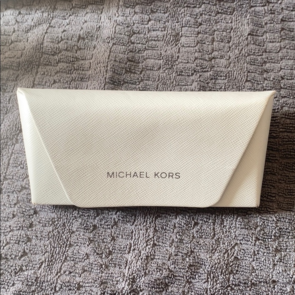 Michael Kors Eyeglass/Sunglasses Case